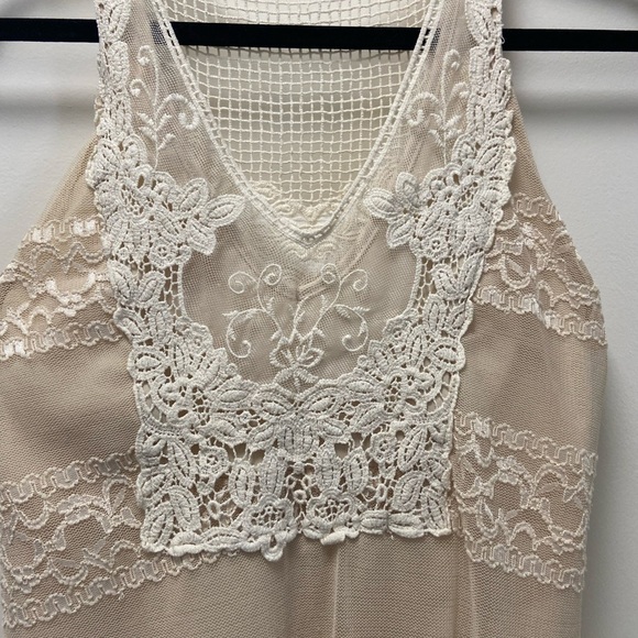 Romeo and Juliet couture Medium lace and sheer and crocheted tank top $69 - Picture 2 of 5